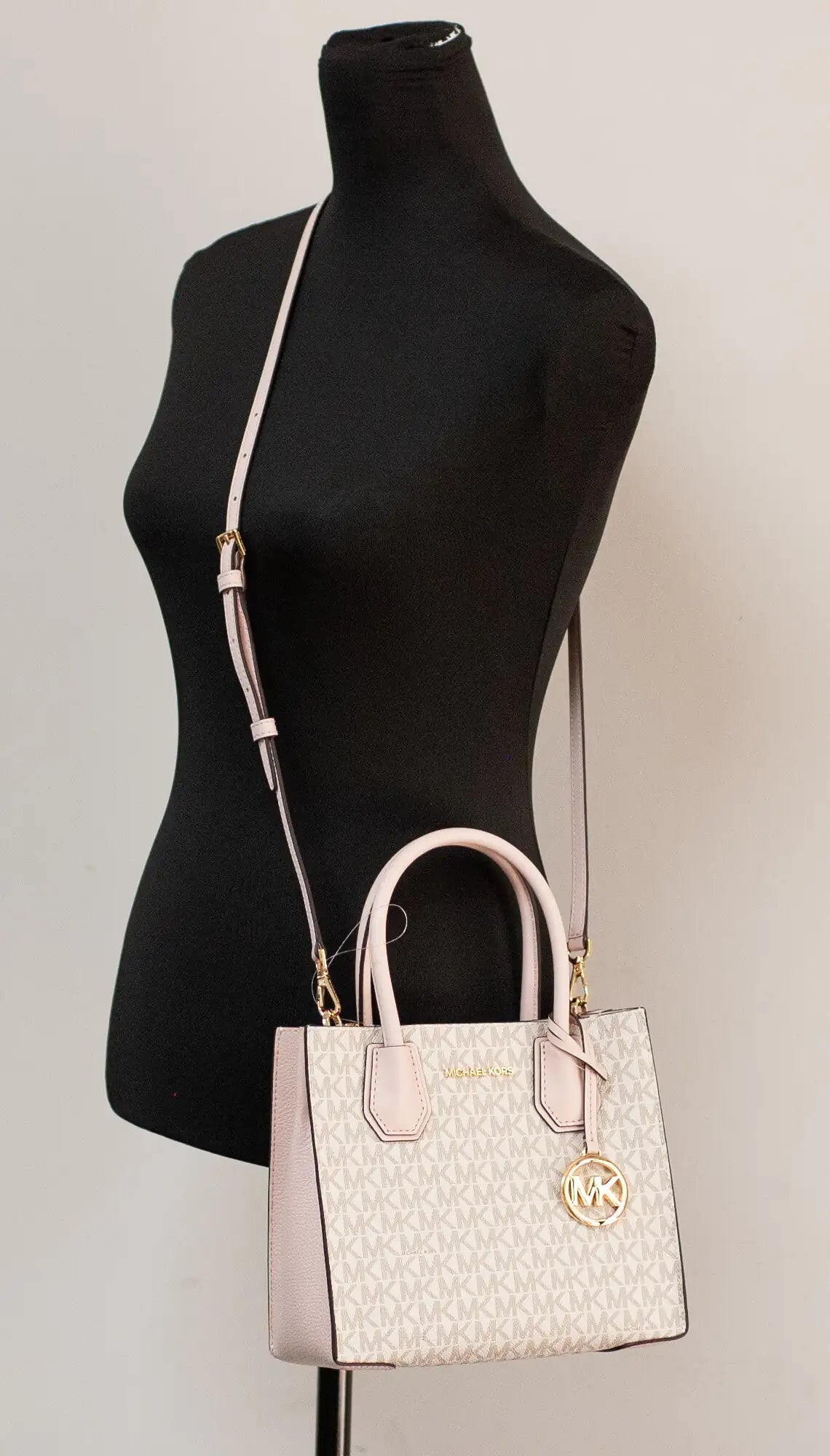 Michael Kors Mercer Medium Powder Blush Multi Messenger Crossbody